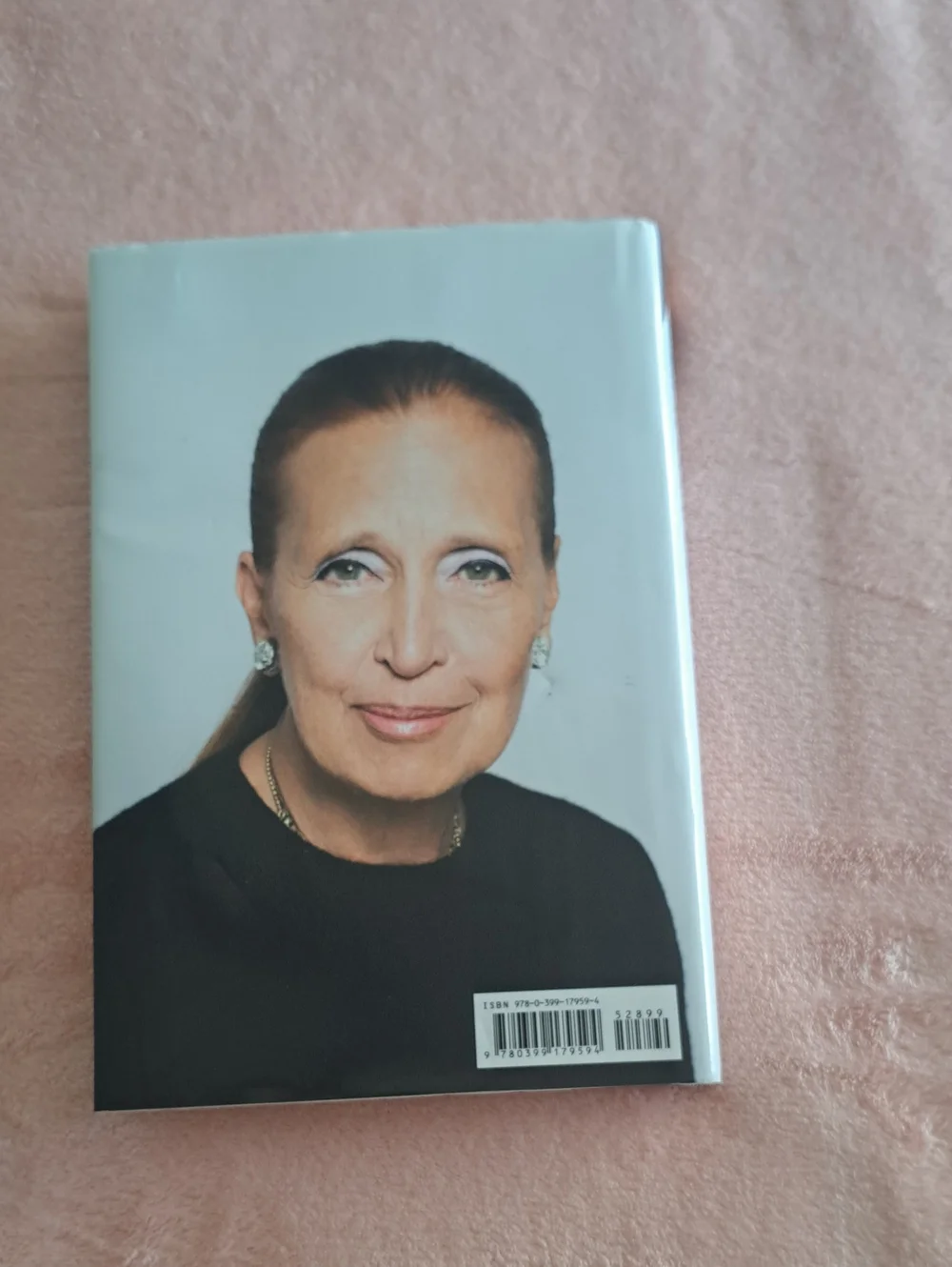 The Wedding Dress - Danielle Steel